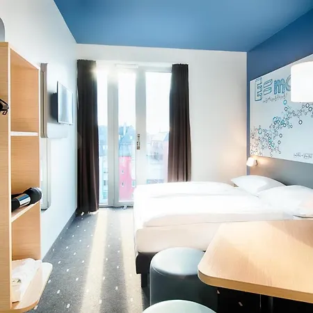 Hotel B&B Hotel Ulm 3*