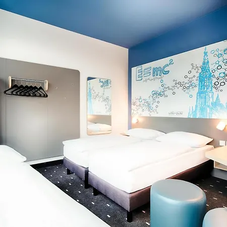 Hotel B&B Hotel Ulm 3*