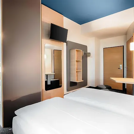 מלון B&B Hotel Ulm